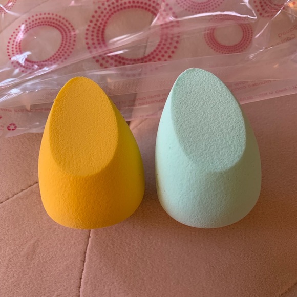 New PUR contour blending sponge set of 2 - Picture 3 of 4